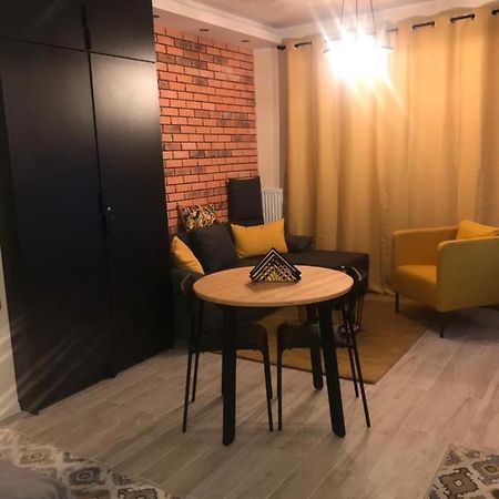 Sunny Apartment Wrocław Buitenkant foto